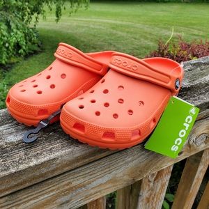 NWT Crocs